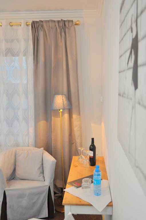 Acwador Hotell Pleszew Exteriör bild